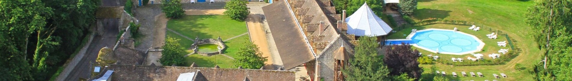 Alugue um helicóptero: Abbaye des Vaux de Cernay – Vallée de Chevreuse
