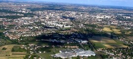 Saint-Etienne Loire: aluguel de jatos particulares 