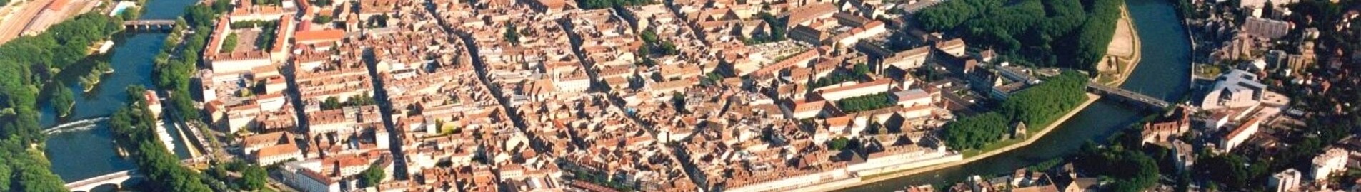 Besançon La Vèze: aluguel de jatos particulares 