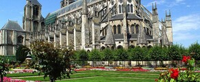 Bourges: aluguel de jatos particulares
