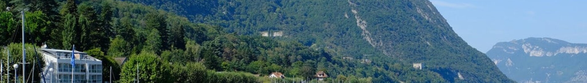 Chambéry: aluguel de jatos particulares 
