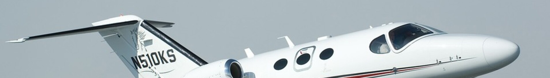 Citation Jet Mustang ou Embraer Phenom 100 – Como escolher?