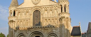 Poitiers: aluguel de jatos particulares 