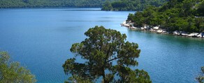 Mljet: aluguel de jatos particulares 