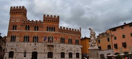 Novi Ligure: aluguel de jatos particulares 