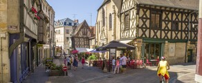 Montlucon Gueret: aluguel de jatos particulares 