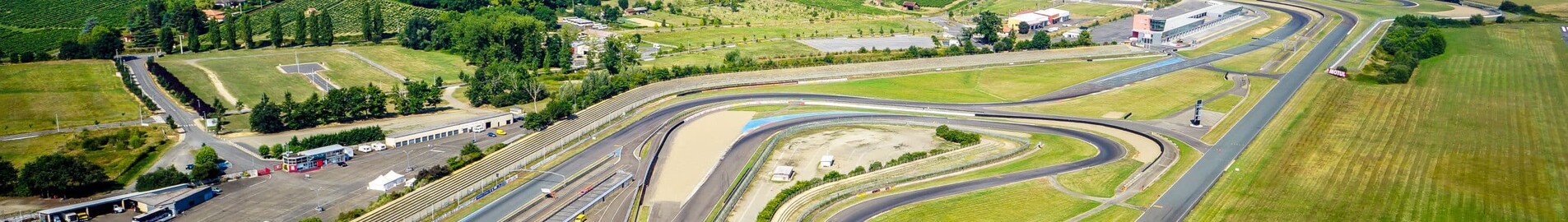 Nogaro: aluguel de jatos particulares 