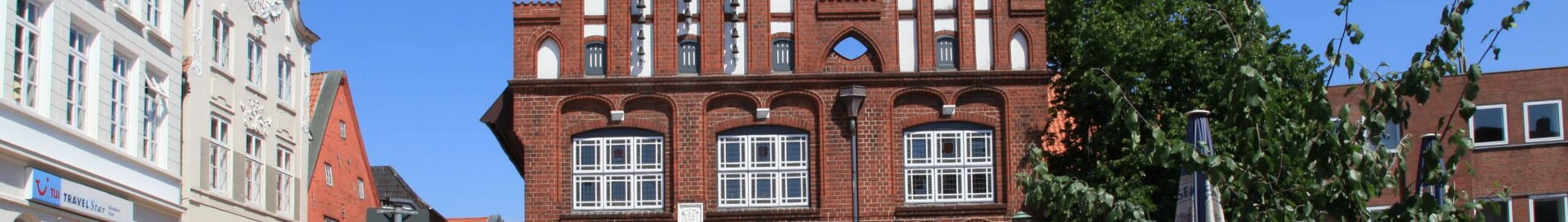 Rendsburg Schachthlm: aluguel de jatos particulares 