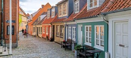 Kolding Vamdrup: aluguel de jatos particulares
