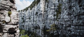 Nikšić : aluguel de jatos particulares