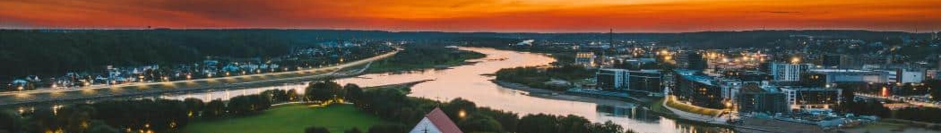 Kaunas : Aluguel de jatos particulares 