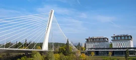 Cemovsko Polje: aluguel de jatos particulares