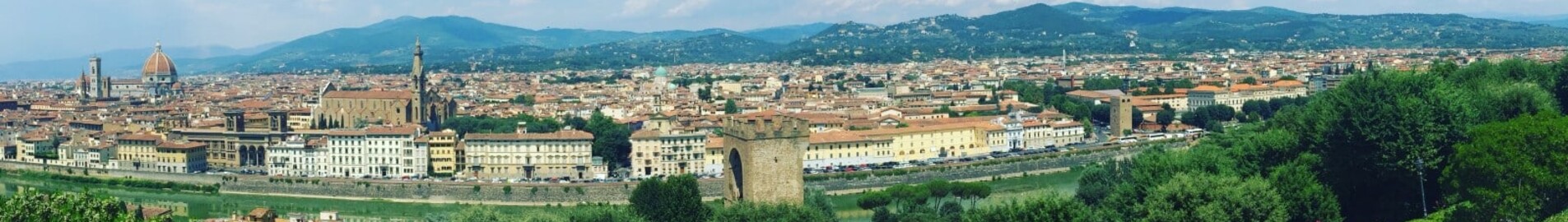 Pontedera: aluguel de jatos particulares 
