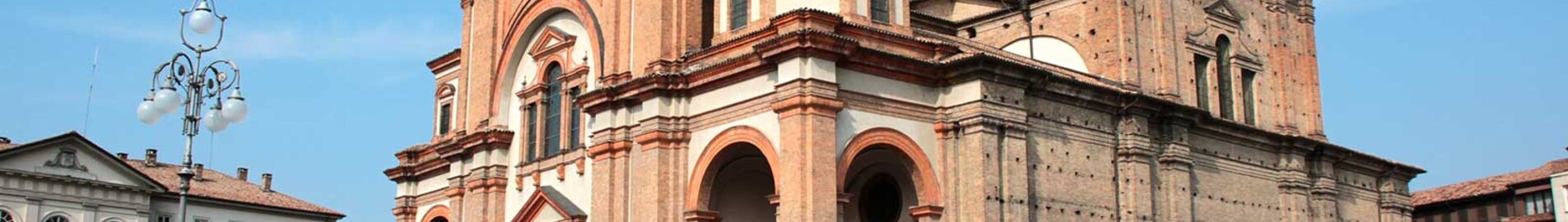 Voghera: aluguel de jatos particulares 
