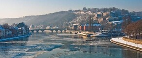 Aluguel de jatos particulares em Namur 