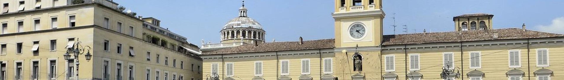 Alugue um jato particular no aeroporto de Parma 