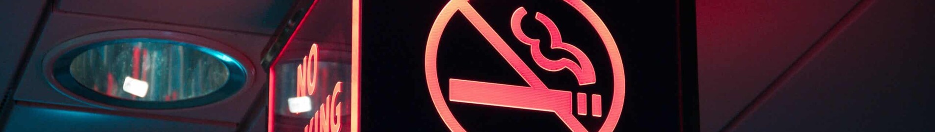 É possível fumar a bordo de um jato particular?