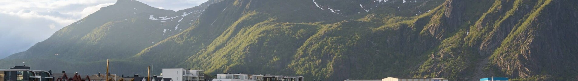 Svolvær: aluguel de jatos particulares