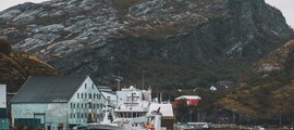 Svolvær: aluguel de jatos particulares