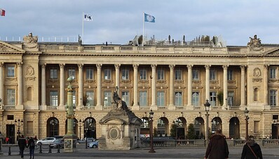 Hotel de luxo em Paris: no Hotel de Crillon, experimente o luxo e a elegância no coração de Paris