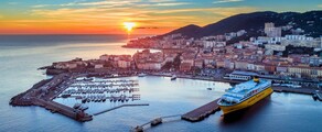 Saint-Tropez - Ajaccio: aluguel de jatos particulares