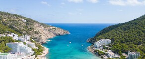 Cannes - Ibiza: aluguel de jato particular
