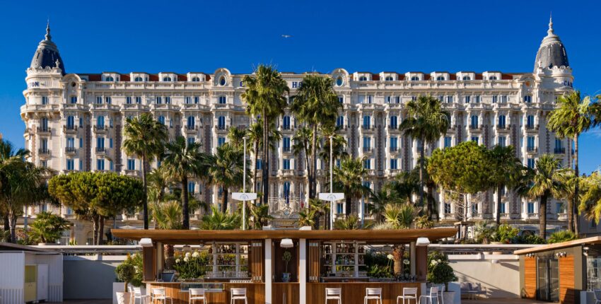 Cannes St Tropez helicopter rental