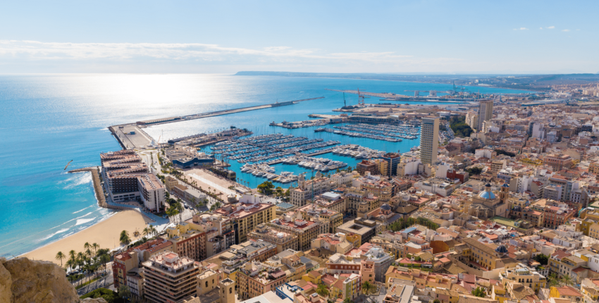 Alicante - Ibiza: traslado de helicóptero