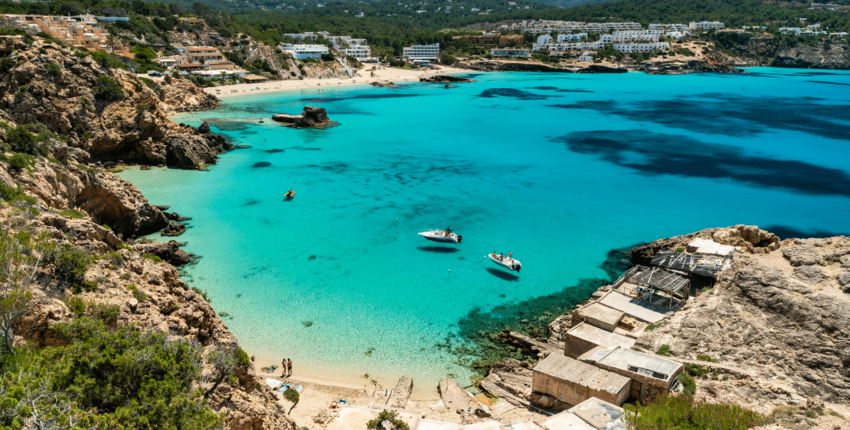Málaga - Ibiza: traslado de helicóptero